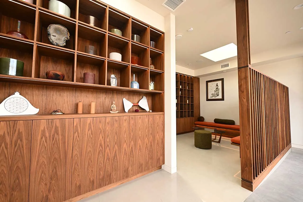 Photo of the lobby at tHKI